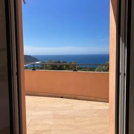 Vila La Ronde Des Soleils - Sea View Calm 22m Long Pool *