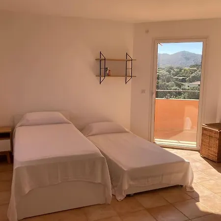Vila La Ronde Des Soleils - Sea View Calm 22m Long Pool *